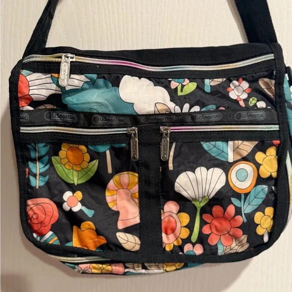 Lesportsac Black Crossbody Bag with Adjustable Strap - Picture 2 of 6